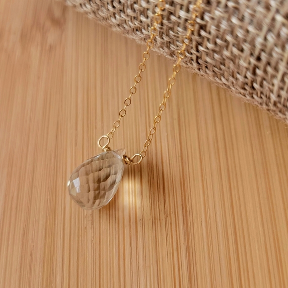 ROCK CRYSTAL QUARTZ Necklace Minimalist Crystal Gemstone - Picture 3 of 6